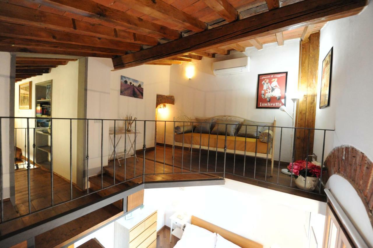 Acacia Apartments Salvia-Rosmarino Florença Exterior foto
